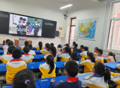 <b>樹立健全更加合理高效的教育資源裝備機制資源</b>